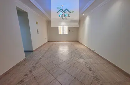 Apartment - 2 Bedrooms - 2 Bathrooms for rent in Al Sadd Road - Al Sadd - Doha