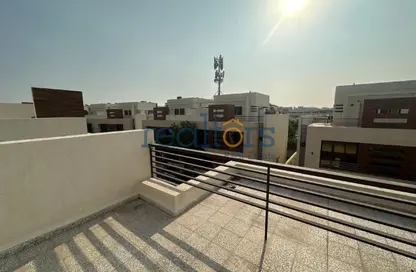 مجمع سكني - 4 غرف نوم - 5 حمامات للايجار في الهلال شرق - الهلال - الدوحة