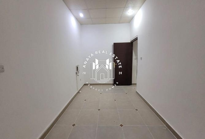 996546 - Property Image 2