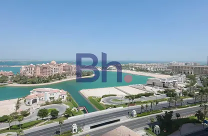 شقة - 2 غرف نوم - 3 حمامات للبيع في طريق بورتو الغربي - بورتو أرابيا - جزيرة اللؤلؤة - الدوحة