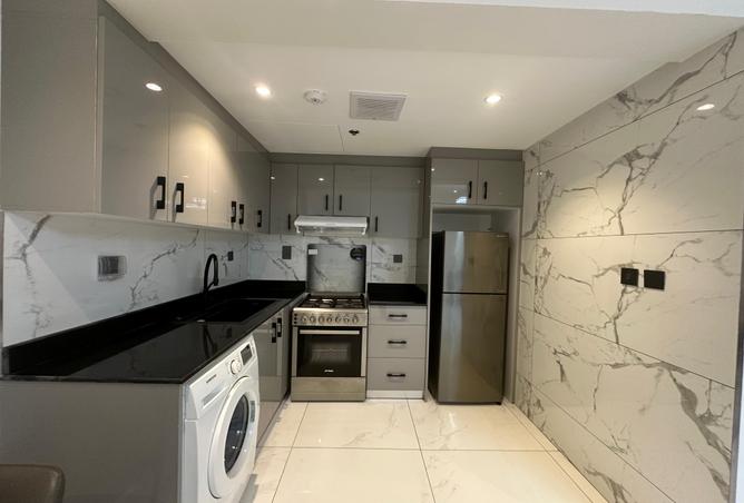 969718 - Property Image 2