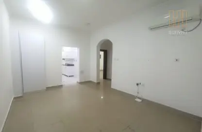 Apartment - 1 Bedroom - 1 Bathroom for rent in Salata - Doha