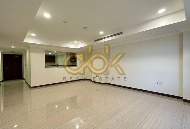 967864 - Property Image 2