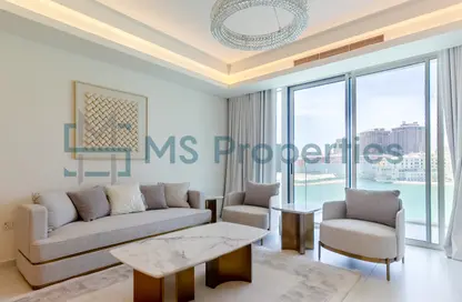 Apartment - 1 Bedroom - 2 Bathrooms for rent in Gewan Island - The Pearl Island - Doha