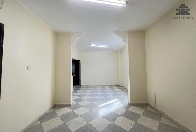 962259 - Property Image 2