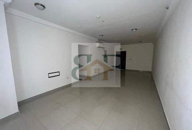 967773 - Property Image 2