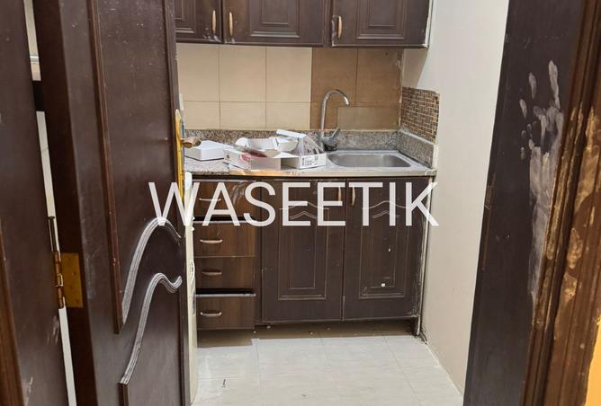 983962 - Property Image 3