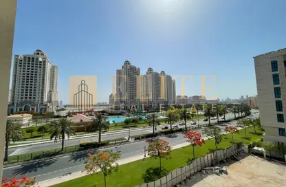 Apartment - 2 Bedrooms - 2 Bathrooms for rent in Floresta Gardens - Floresta Gardens - The Pearl Island - Doha