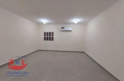 Apartment - 1 Bedroom - 1 Bathroom for rent in Al Duhail North - Al Duhail - Doha