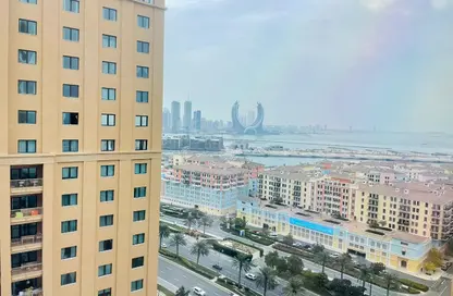 Apartment - 1 Bedroom - 2 Bathrooms for rent in East Porto Drive - Porto Arabia - The Pearl Island - Doha