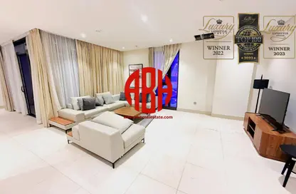 شقة - 2 غرف نوم - 3 حمامات للايجار في مشيرب جاليريا - مشيرب قلب الدوحة - الدوحة