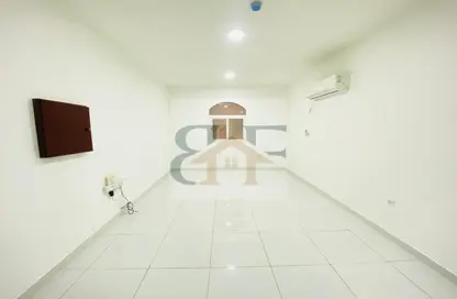Apartment - 2 Bedrooms - 2 Bathrooms for rent in Old Airport Road - Old Airport Road - Doha