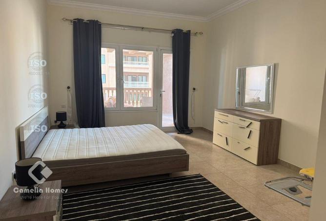 991387 - Property Image 3