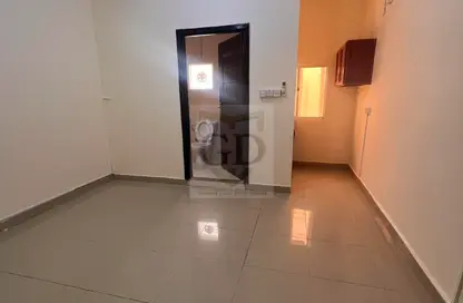 Apartment - Studio - 1 Bathroom for rent in Al Nuaija Street - Al Nuaija - Doha