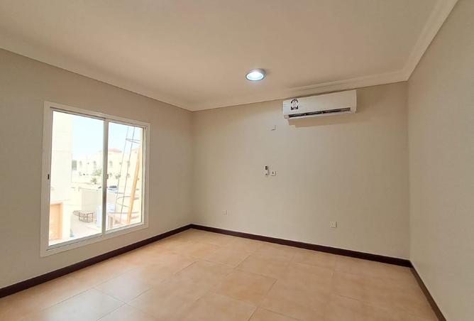 946241 - Property Image 3