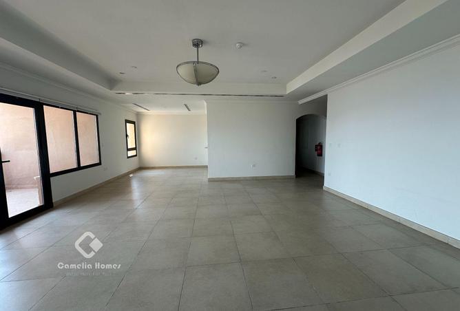 948050 - Property Image 2