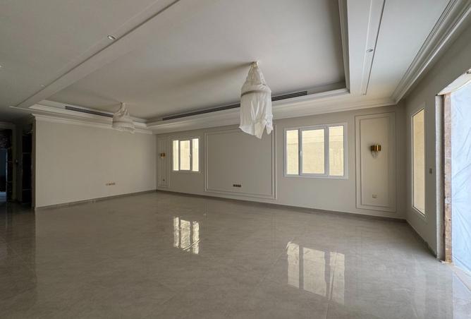 941092 - Property Image 3