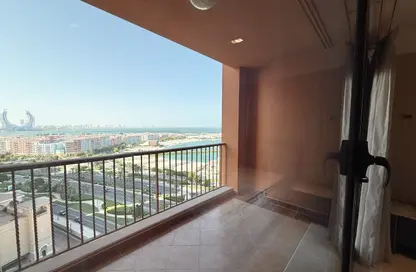 Apartment - 1 Bedroom - 2 Bathrooms for rent in East Porto Drive - Porto Arabia - The Pearl Island - Doha