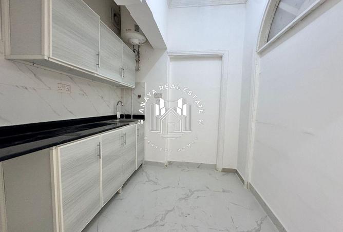 957126 - Property Image 3