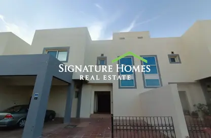 Compound - 3 Bedrooms - 4 Bathrooms for rent in Al Nasr Street - Al Nasr - Doha