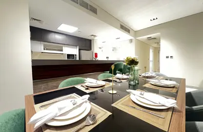 شقة - 2 غرف نوم - 3 حمامات للايجار في دي 22 - فوكس هيلز - الوسيل