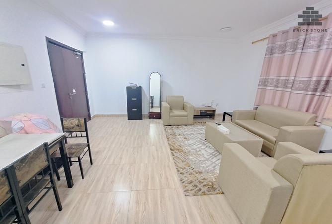 884856 - Property Main Image