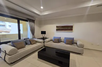 Apartment - 1 Bedroom - 2 Bathrooms for rent in West Porto Drive - Porto Arabia - The Pearl Island - Doha