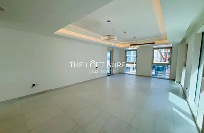 Apartment - 1 Bedroom - 2 Bathrooms for sale in Gewan Island - The Pearl Island - Doha