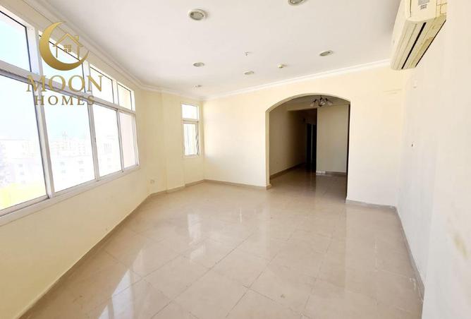 1005876 - Property Image 3