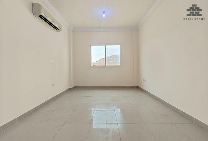 979484 - Property Main Image