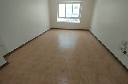Apartment - 2 Bedrooms - 2 Bathrooms for rent in Ibn Asakir Street - Najma - Doha