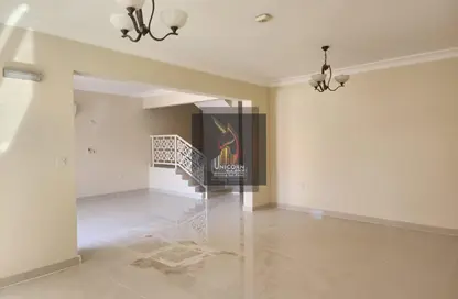 مجمع سكني - 4 غرف نوم - 4 حمامات للايجار في مريخ - المريخ - الدوحة