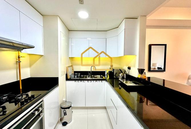 911378 - Property Image 3