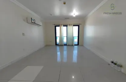 Apartment - 2 Bedrooms - 2 Bathrooms for rent in Al Nasr Street - Al Nasr - Doha