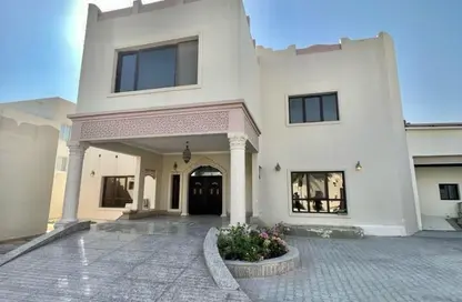 Apartment - Studio - 1 Bathroom for rent in Ain Khaled - Doha Apartment - Studio - 1 Bathroom for rent in Ain Khaled - Doha