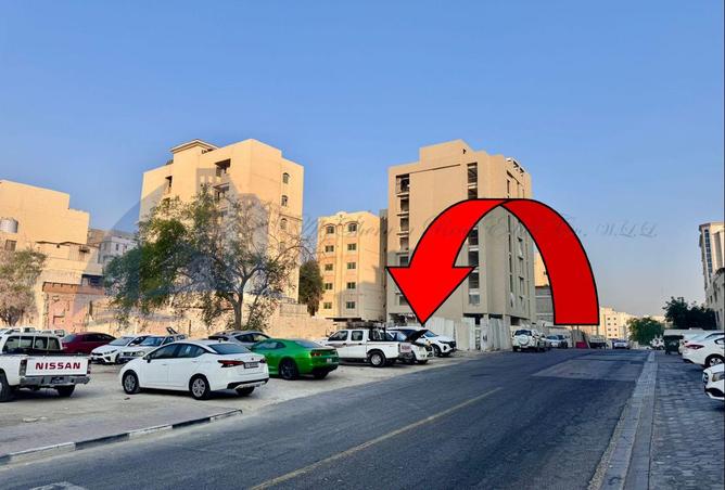 975679 - Property Image 2