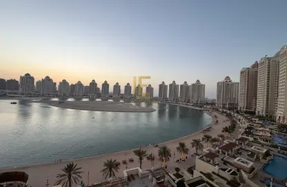 Apartment - 2 Bedrooms - 3 Bathrooms for sale in Viva West - Viva Bahriyah - The Pearl Island - Doha