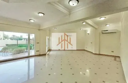 فيلا - 3 غرف نوم - 3 حمامات للايجار في شارع بحيرة الخليج الغربي - بحيرة وست لاجون - الدوحة