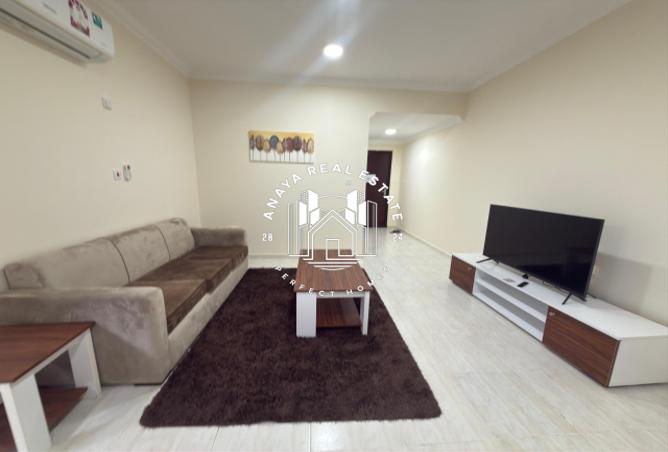 990899 - Property Image 3