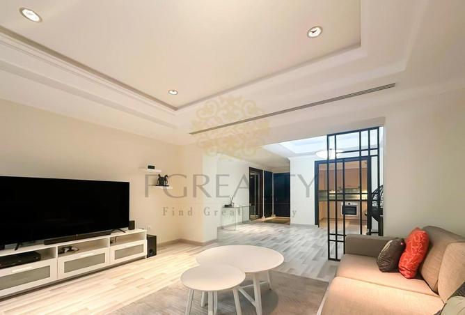 975951 - Property Image 2