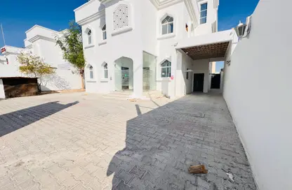 Office Space - Studio - 4 Bathrooms for rent in D-Ring Road - D-Ring - Doha