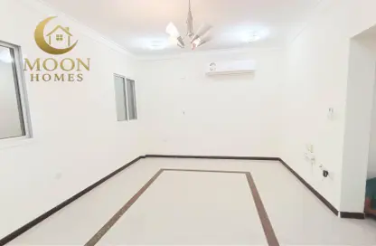 Apartment - 2 Bedrooms - 2 Bathrooms for rent in Muntazah 7 - Al Muntazah - Doha