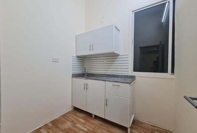 948915 - Property Image 3