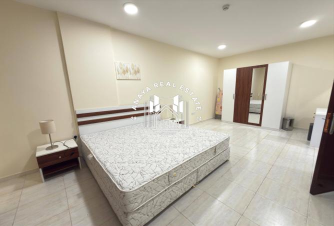 957748 - Property Image 2