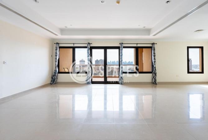 949024 - Property Image 2