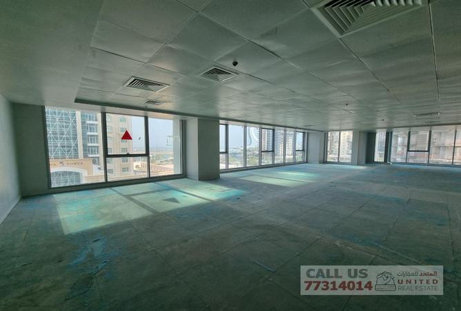 Office Space - Studio - 1 Bathroom for rent in Marina 9 Residences - Marina District - Lusail