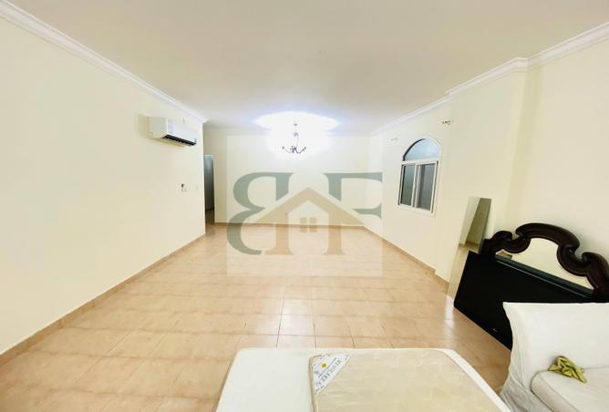 984282 - Property Main Image