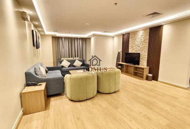 987505 - Property Image 2