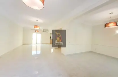 مجمع سكني - 3 غرف نوم - 3 حمامات للايجار في عين خالد - الدوحة