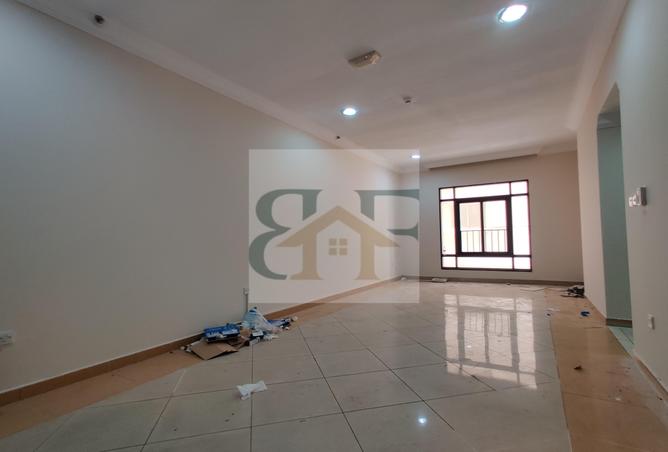 981200 - Property Main Image